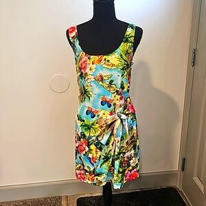 Adorable Hawaiian print dress by Rampage like new